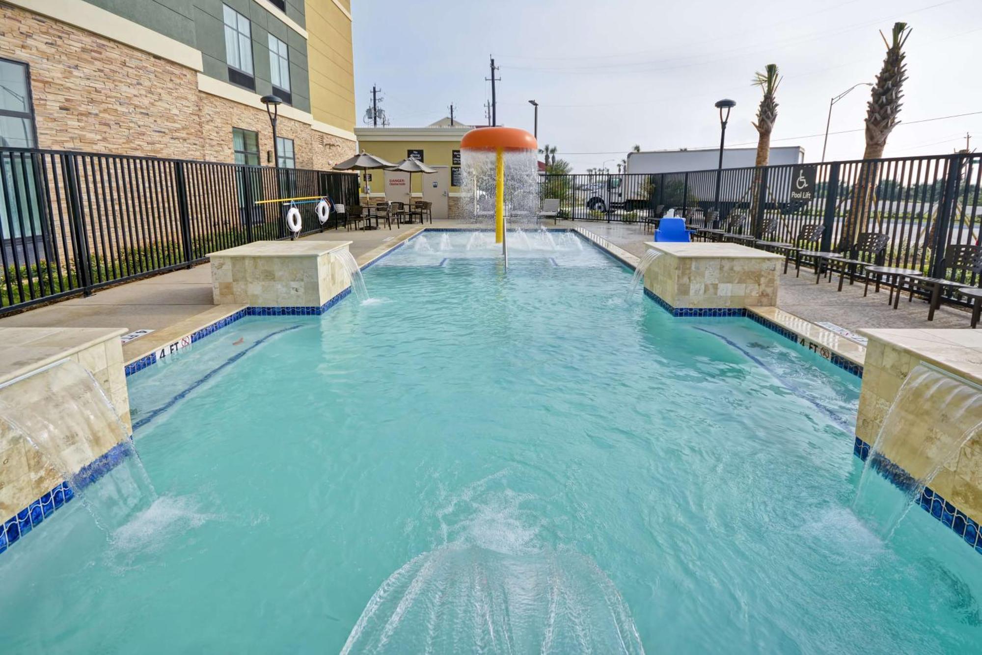 Homewood Suites By Hilton Galveston Exterior foto